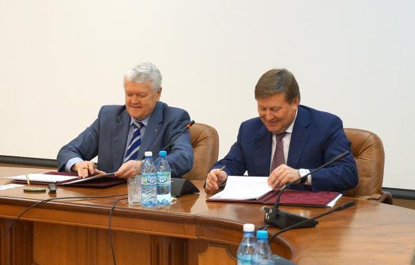 СО РАН и Объединенная авиастроительная компания подписали соглашение о сотрудничестве