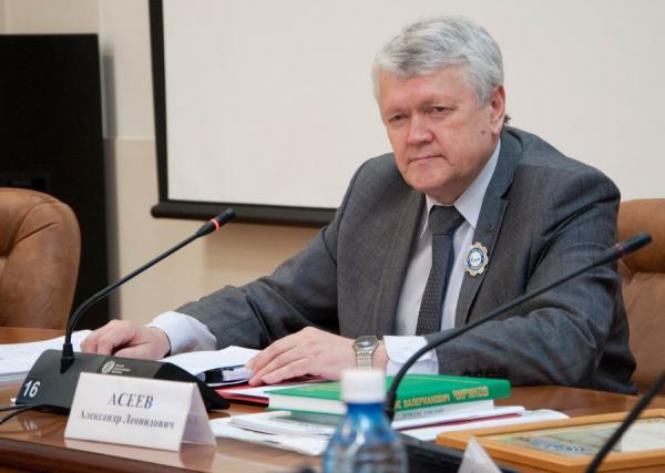 Александр Асеев: «Если людей лишить памяти, они легко зомбируются»
