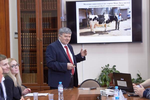 Ученые Академгородка предлагают помощь в развитии племенного животноводства