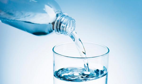 Партия «Зеленых» предложила запретить продажу воды из РФ за рубеж 