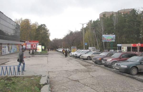 Депутат добился ремонта «академгородковского Бродвея»