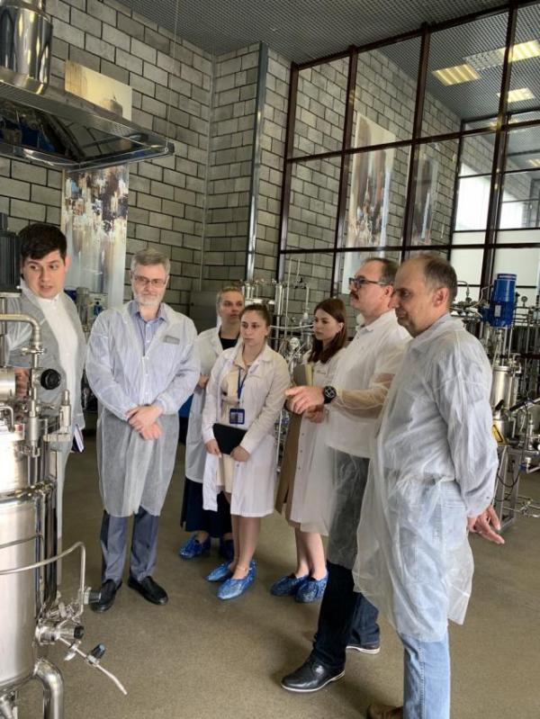 ИЦиГ СО РАН развивает сотрудничество с ГК «ЭФКО» в области микробиологического синтеза