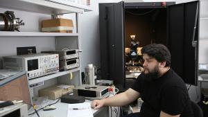 младший научный сотрудник Лаборатории функциональной диагностики низкоразмерных структур для наноэлектроники АТИЦ ФФ НГУ, аспирант Института физики полупроводников им. А. В. Ржанова СО РАН Иван Юшков