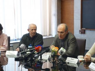 В Институте ядерной физики СО РАН состоялась пресс-конференция, посвященная очередному заседанию международной коллаборации AWAKE