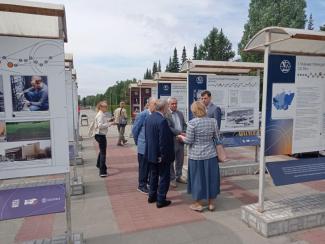 Выставка «История свершений и открытий» к 300-летию Российской академии наук открылась на проспекте академика Коптюга 