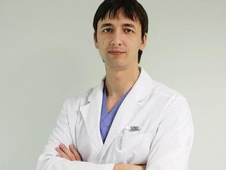 Интервью с заведующим нейрохирургическим отделением НМИЦ им. ак. Е.Н. Мешалкина Павлом Сёминым